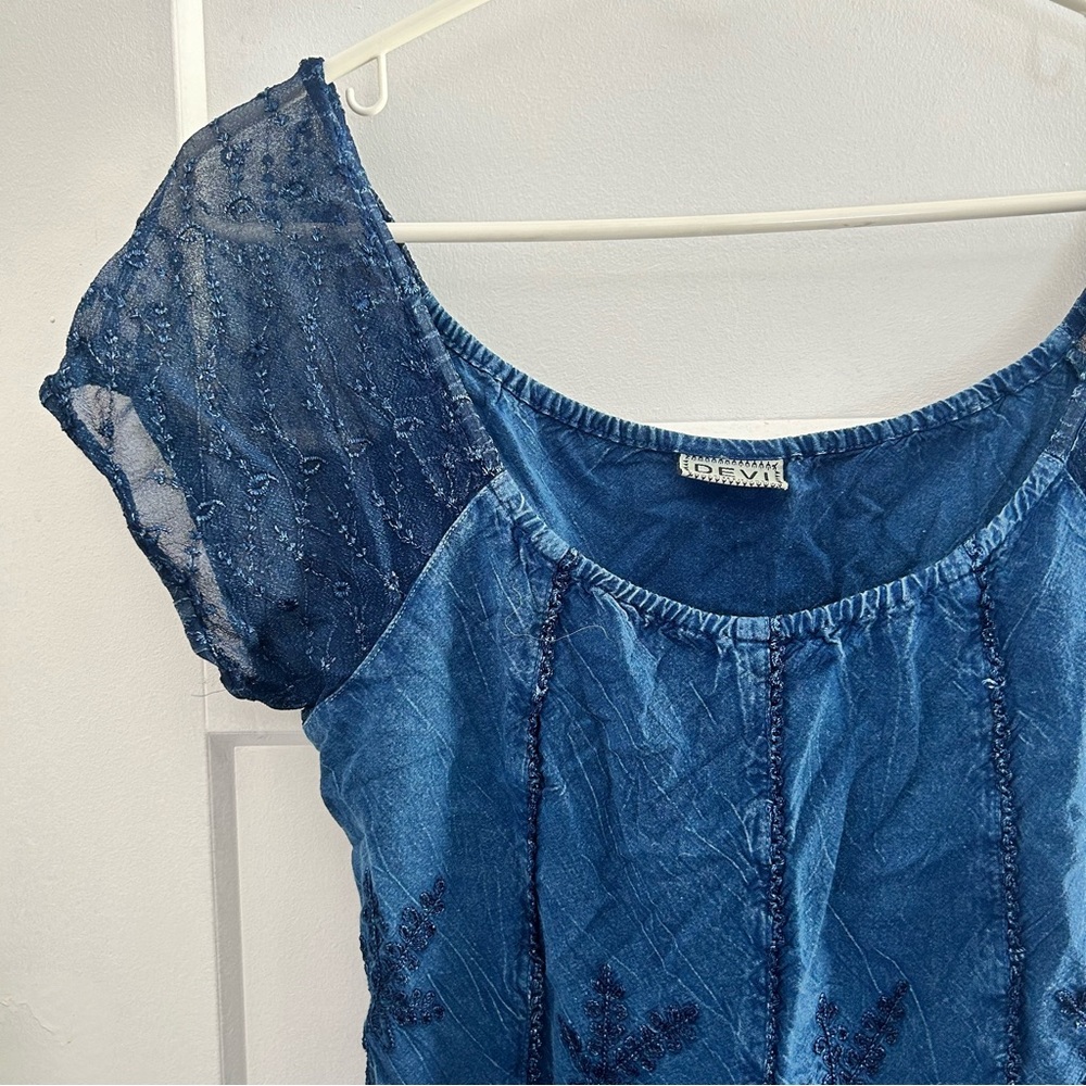 Devi | Vintage Lace Top - Picture 2 of 12